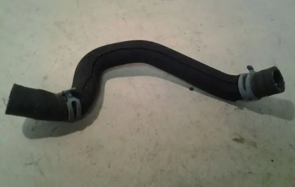 Audi A8 S8 D3 4E Engine coolant pipe/hose 4B2819337