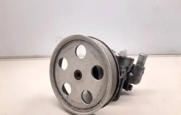 Audi A5 8T 8F Power steering pump 8K0145153F 9Z046200 B4911045411