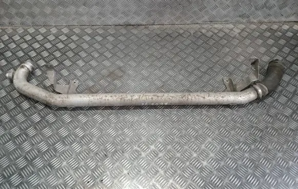 Audi A6 S6 C6 4F Intercooler pipe mounting bracket 