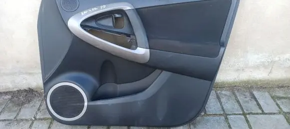 Toyota RAV 4 (XA30) Front door card panel trim