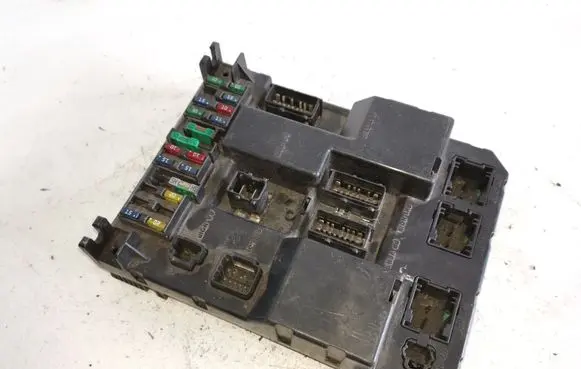 Peugeot 307 Comfort/convenience module 9651197480A 9651197480 9651196780A