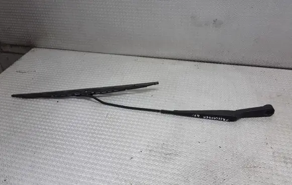 Land Rover Freelander Front wiper blade arm