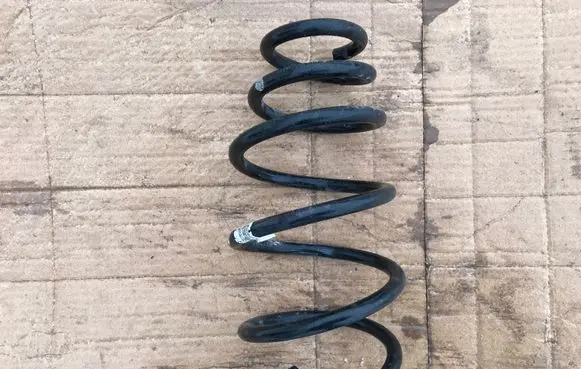Opel Insignia A Front coil spring 13260332 13260299 22879066