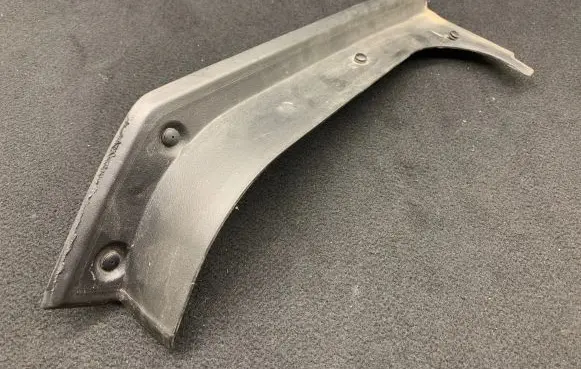 Mercedes-Benz E W212 Rear/tail light trim molding A2126930933 BBP165901