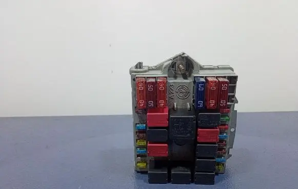 Alfa Romeo GTV Fuse box set 51742420