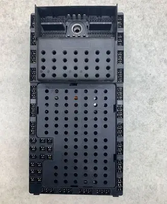 Volvo S80 Fuse module 000000028263 9494342 98W356
