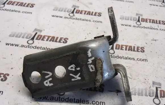 Toyota Avensis T250 Front door upper hinge