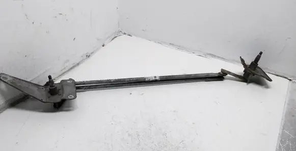 Citroen Berlingo Front wiper linkage 