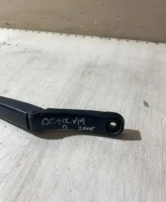 Skoda Octavia Mk2 (1Z) Front wiper blade arm 1Z1955410