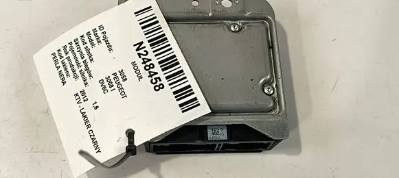 Peugeot 3008 I Central body control module 9675181780