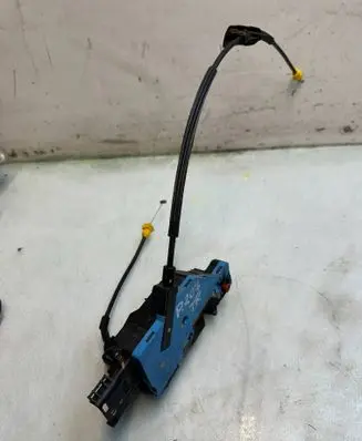 Peugeot 207 Rear door lock 24097816