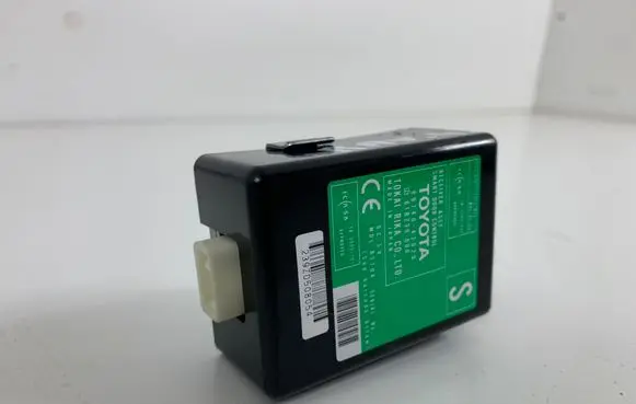 Toyota RAV 4 (XA30) Door control unit/module 8974042020