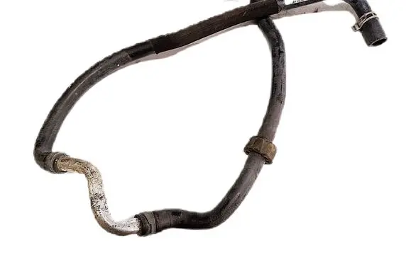 Engine coolant pipe/hose