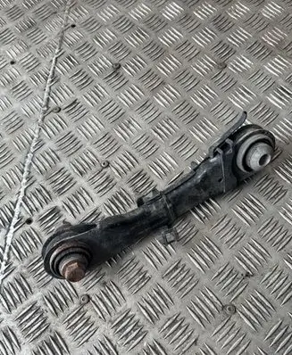 BMW 5 G30 G31 Rear upper control arm/wishbone 6867537