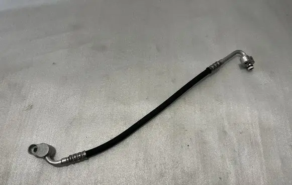 Air conditioning (A/C) pipe/hose