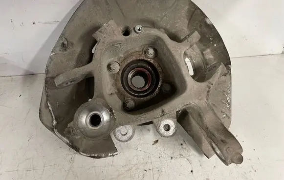 BMW 7 F01 F02 F03 F04 Rear wheel hub 6797447
