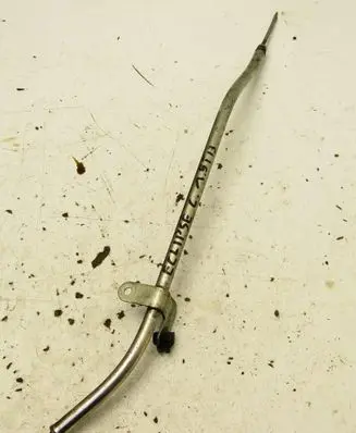 Mitsubishi Eclipse Cross Oil level dip stick 105716