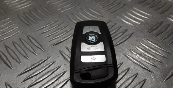 BMW 5 F10 F11 Ignition key/card 