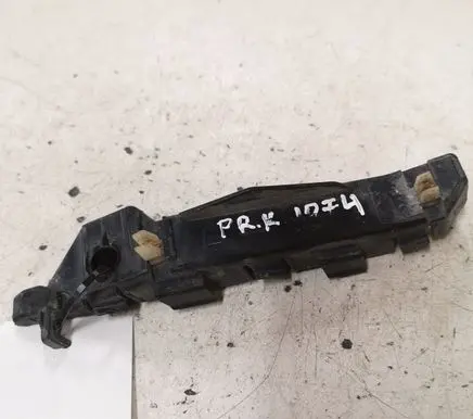 Hyundai Santa Fe Front bumper mounting bracket 865152B000