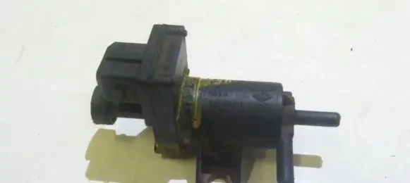 Renault Kangoo I Turbo solenoid valve hom100788 7700102545