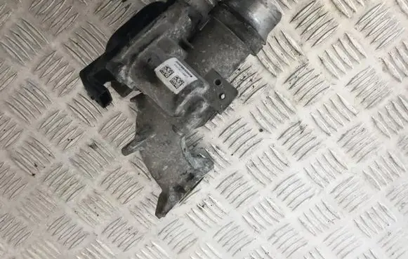 Renault Megane III Throttle valve 8200614985f 288106393