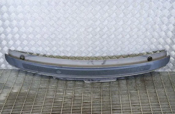 Mercedes-Benz Vaneo W414 Wiper trim