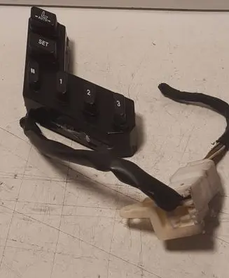 SsangYong Rexton I Seat control switch 8540008B00