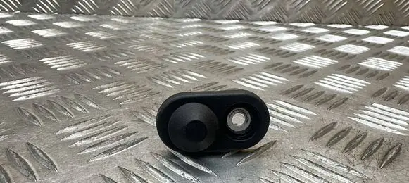 Toyota RAV 4 (XA40) Rear door sensor