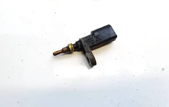 Volkswagen Polo VI Coolant temperature sensor 03F919501B