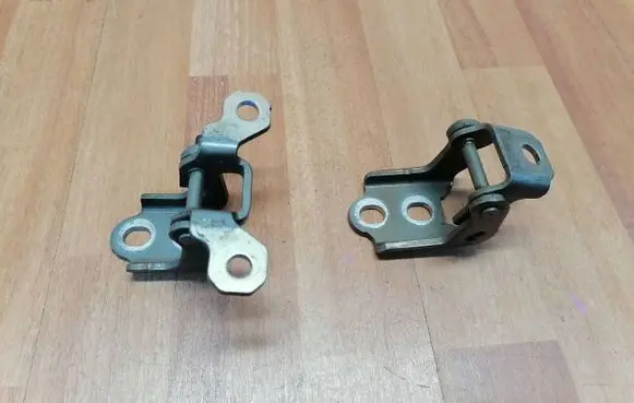Front door hinge set