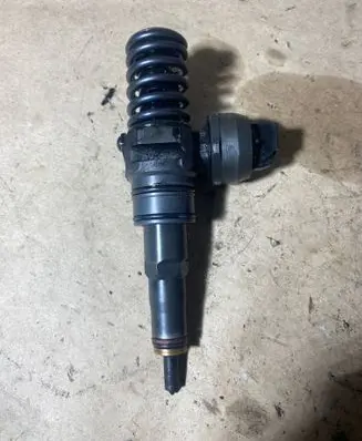 Volkswagen Sharan Fuel injector 0414720036 036130073AH