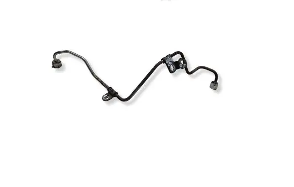 Nissan Qashqai Fuel injector supply line/pipe 
