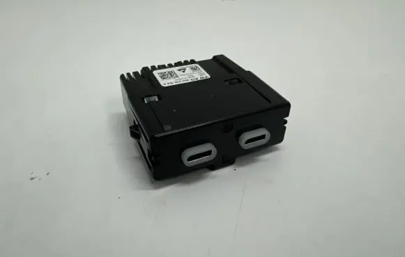 Volkswagen Touareg III USB socket connector 3G5035954A