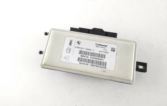 BMW 5 F10 F11 Airbag control unit/module 9330952 31933095201L A2C37764201