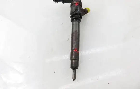 Volvo V70 Fuel injector 8658352 0445110078