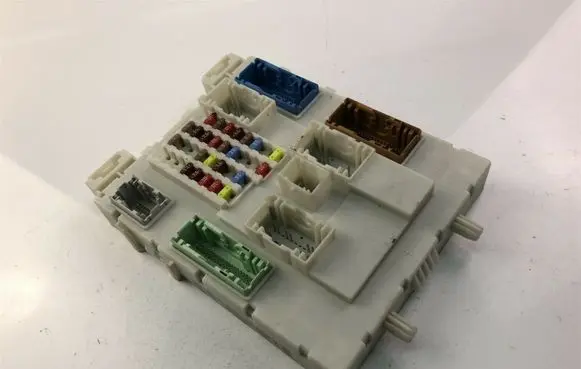 Volvo V40 Fuse box set 31453132 K820