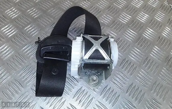 BMW 3 F30 F35 F31 Front seatbelt 34078319c