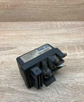 Citroen Saxo Glow plug pre-heat relay 9616280080 04090001D