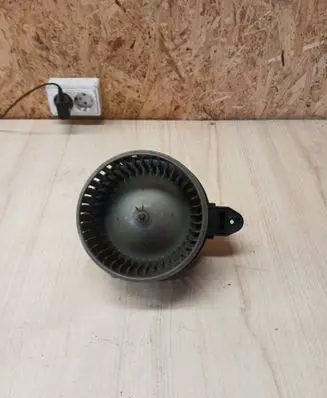 Audi A6 S6 C5 4B Heater fan/blower 0130111202 MF0160700361 4B1820021