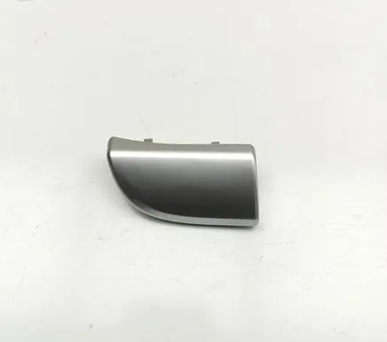 Dashboard glove box trim