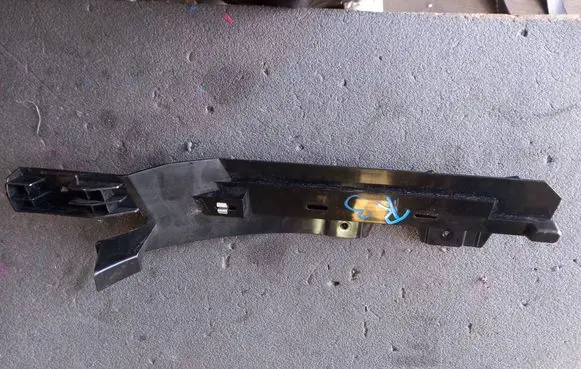 Volkswagen Touran II Other sill/pillar trim element 5TA853232