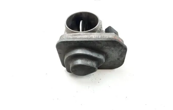 Volkswagen Caddy Throttle valve 038128063C
