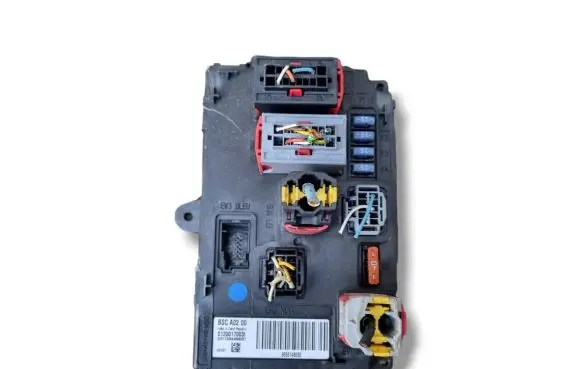 Peugeot 407 Fuse module S120017003I 9656148080