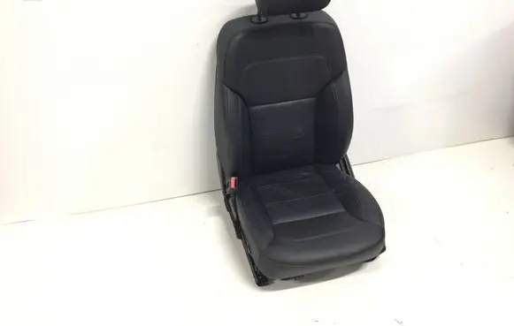 Mercedes-Benz GLE (W166 - C292) Front passenger seat A1669100122