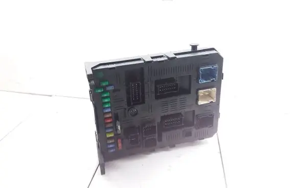 Peugeot 407 Comfort/convenience module 9661940180 216761594