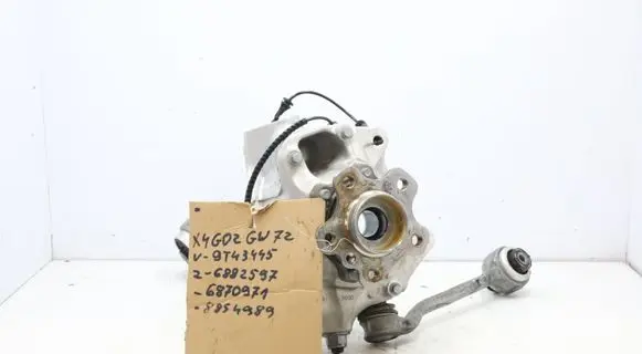 BMW X4 G02 Front wheel hub spindle knuckle 6882597