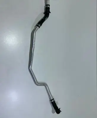 Mercedes-Benz GL X166 Engine coolant pipe/hose A1665062535