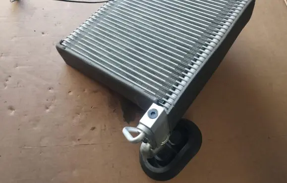 Infiniti G37 Air conditioning (A/C) radiator (interior) 
