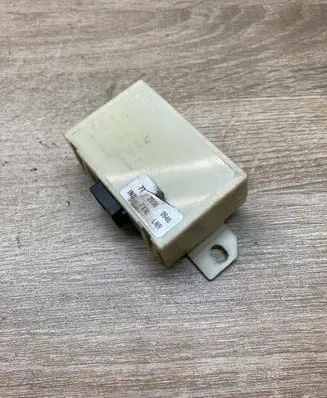 Audi A6 S6 C4 4A Alarm control unit/module 4A0953234F