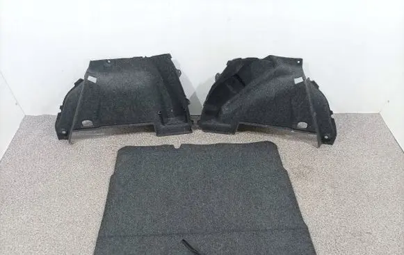 Volkswagen Golf VI Front door card panel trim